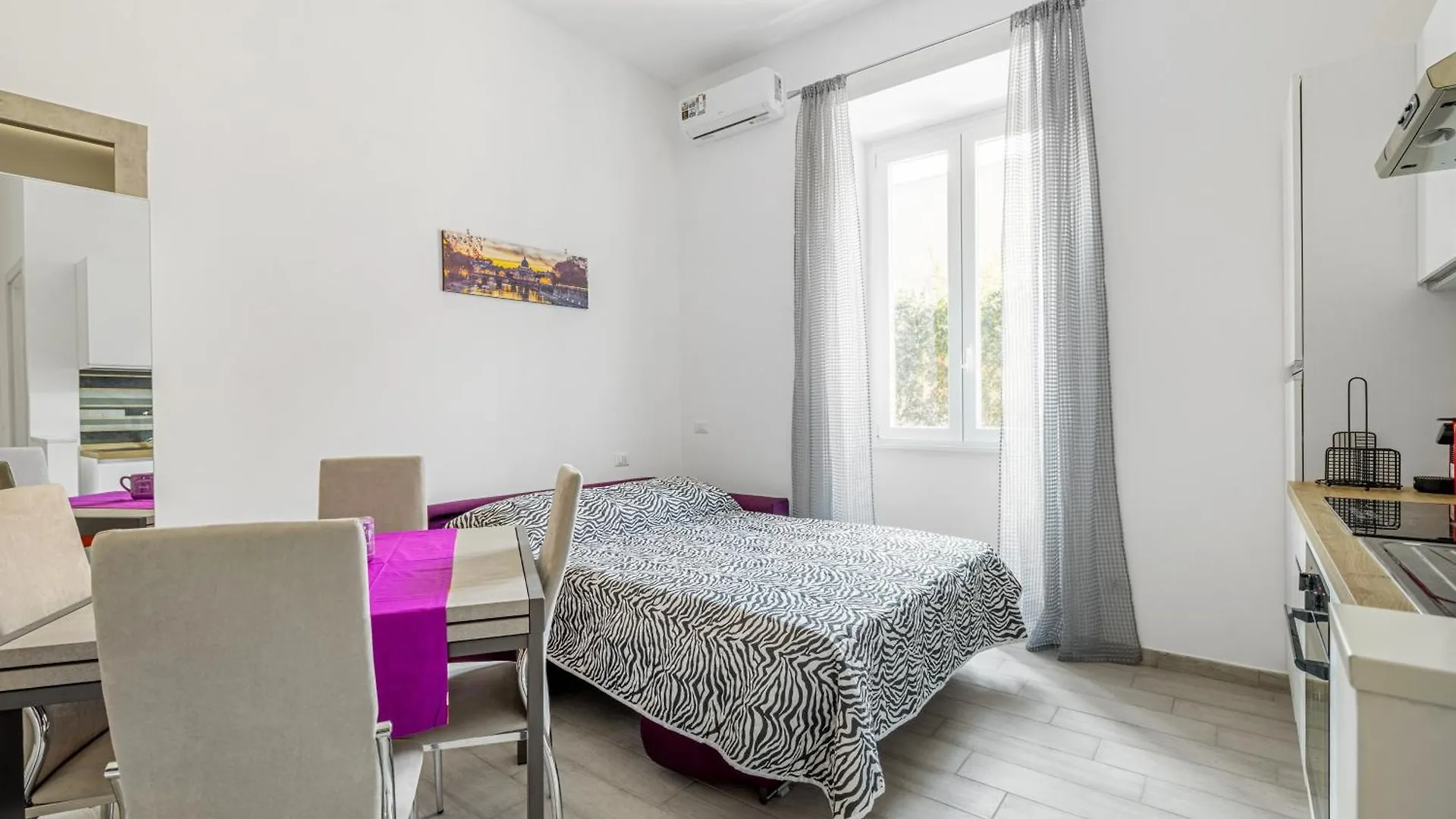 Urent - Casalino Charming Apartment Rome Italy